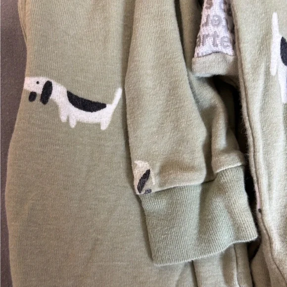 3T Boys Footed Pajamas GUC Green with dogs and white with fire trucks - Picture 3 of 5